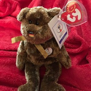 TY BEANIE BABIES (CHAMPION)